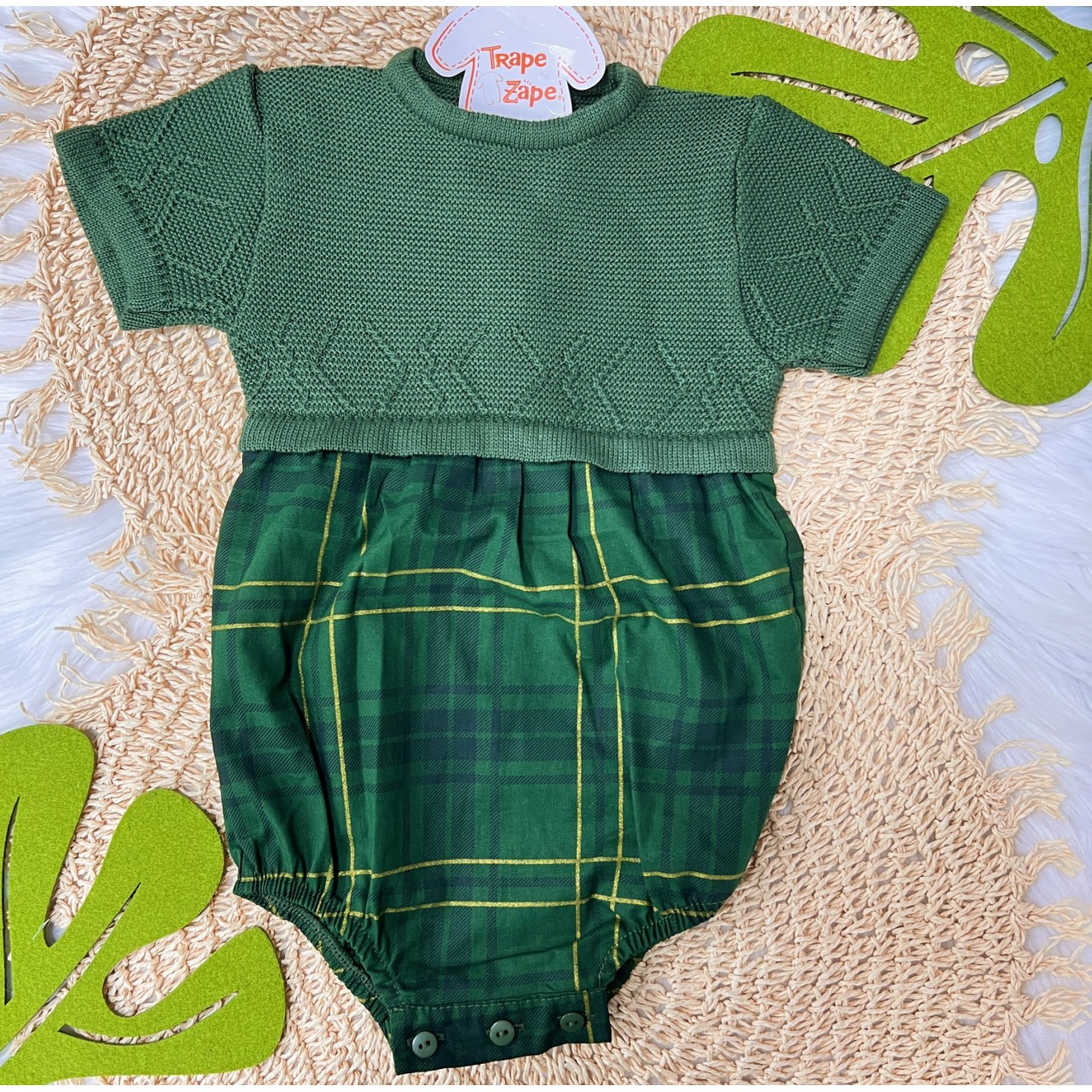 Romper Tricot com Xadrez - Verde e Dourado
